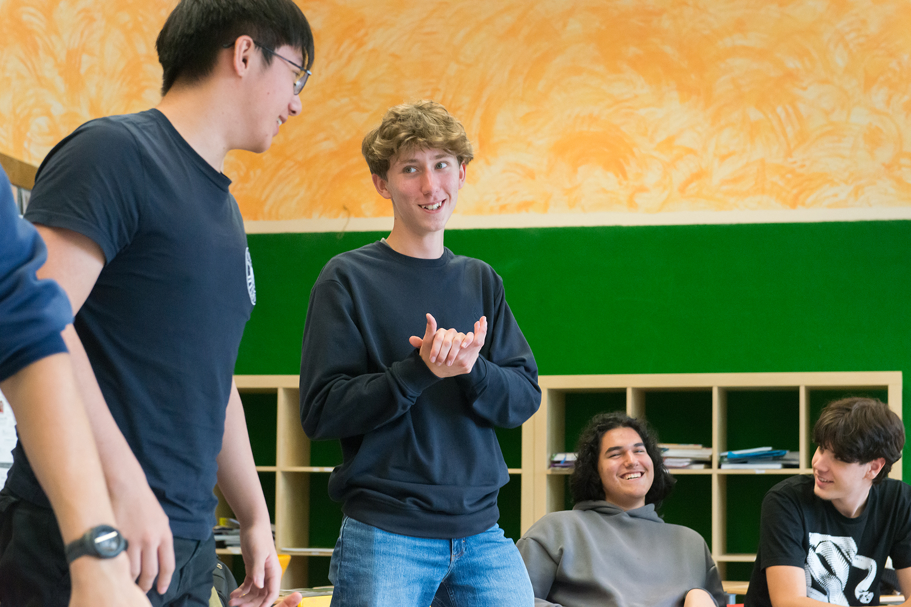 Feedback Kompetenzen 2 Schüler geben sich Feedback
